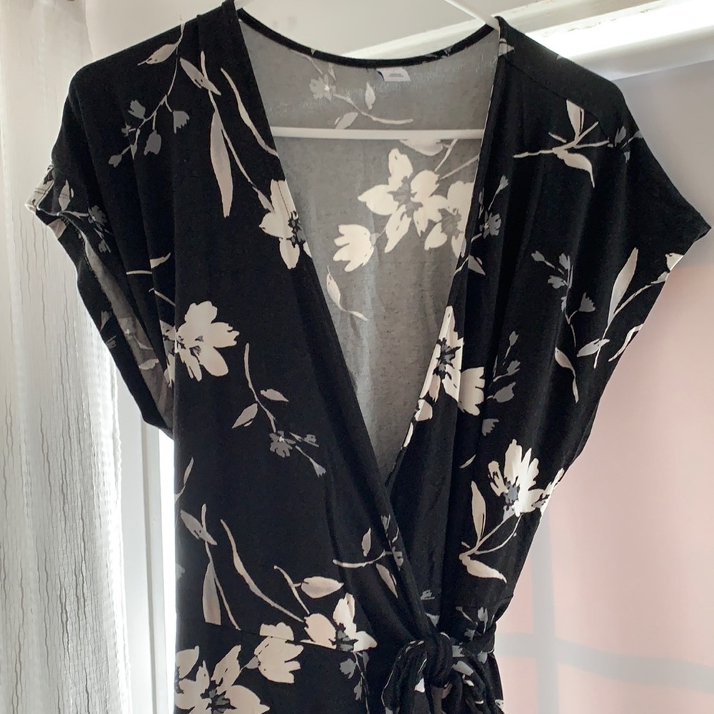 COPY - Large Old Navy wrap dress